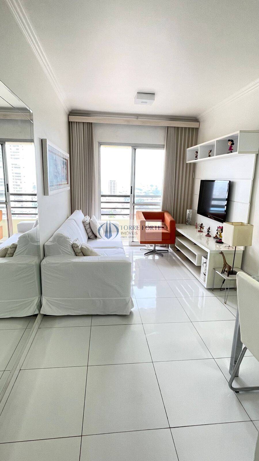 Apartamento para alugar com 2 quartos, 55m² - Foto 2