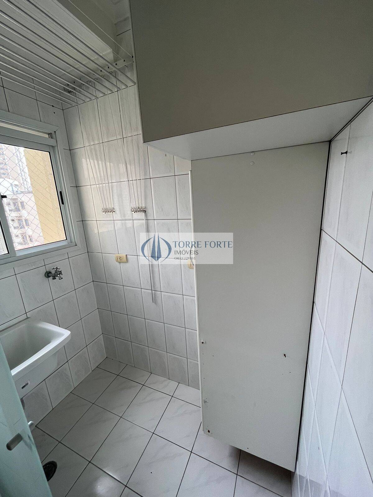 Apartamento à venda com 2 quartos, 67m² - Foto 7