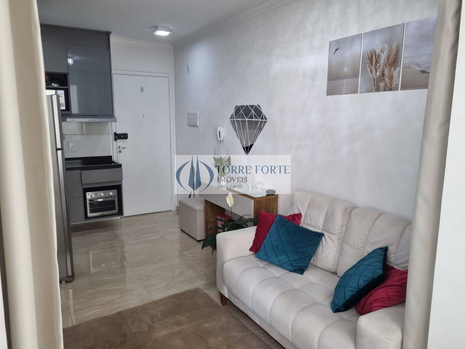 Apartamento à venda com 1 quarto, 34m² - Foto 3