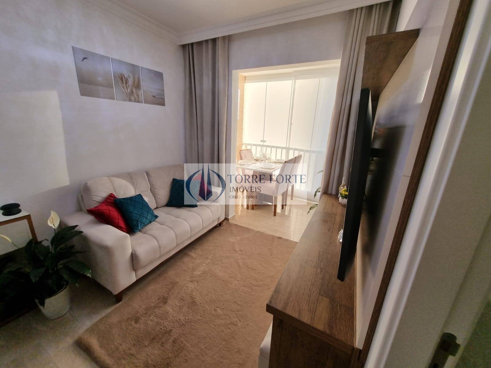 Apartamento à venda com 1 quarto, 34m² - Foto 4