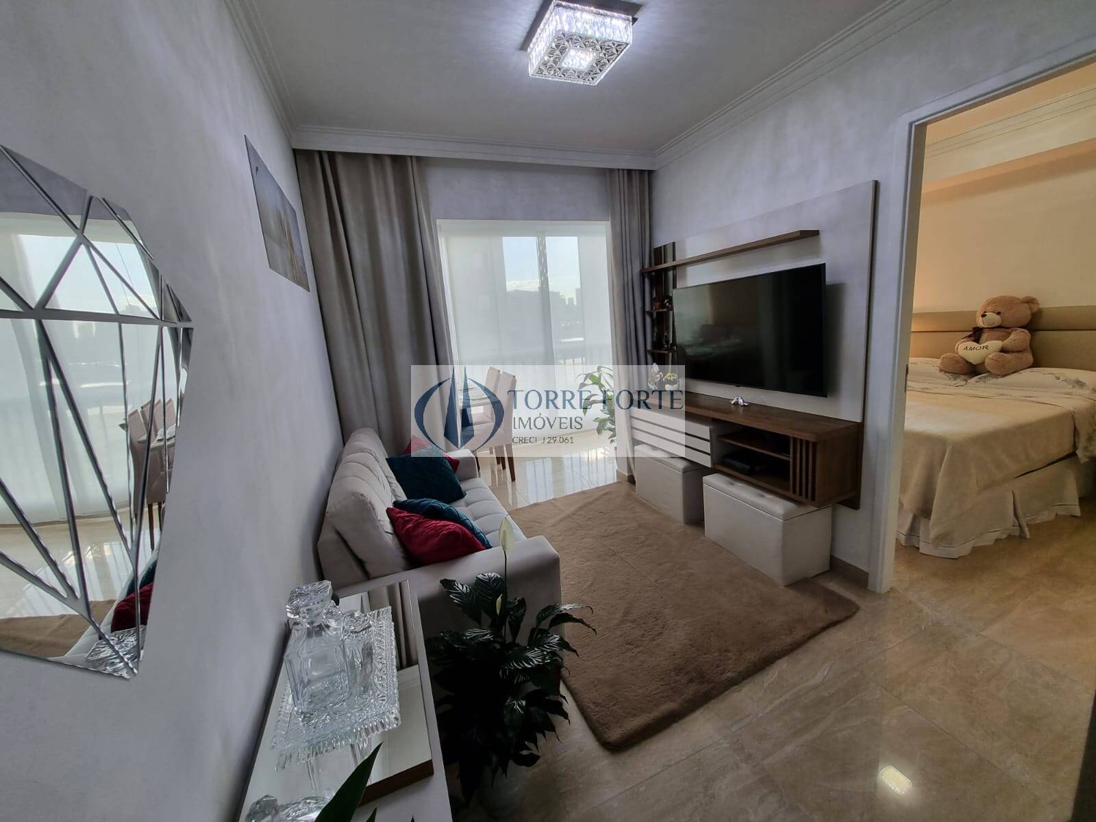 Apartamento à venda com 1 quarto, 34m² - Foto 2