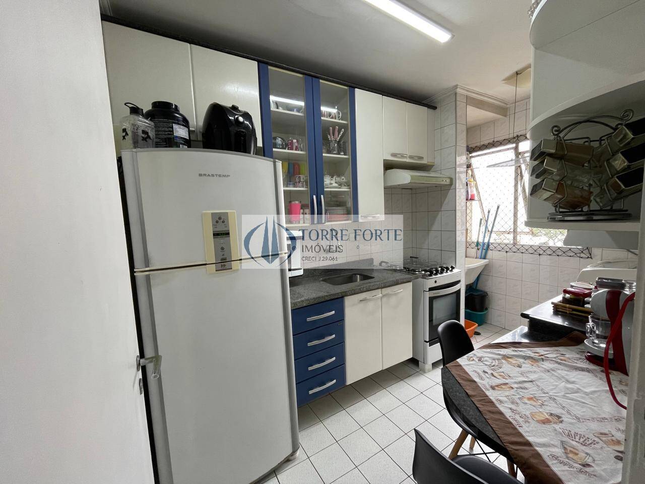 Apartamento à venda com 3 quartos, 68m² - Foto 12