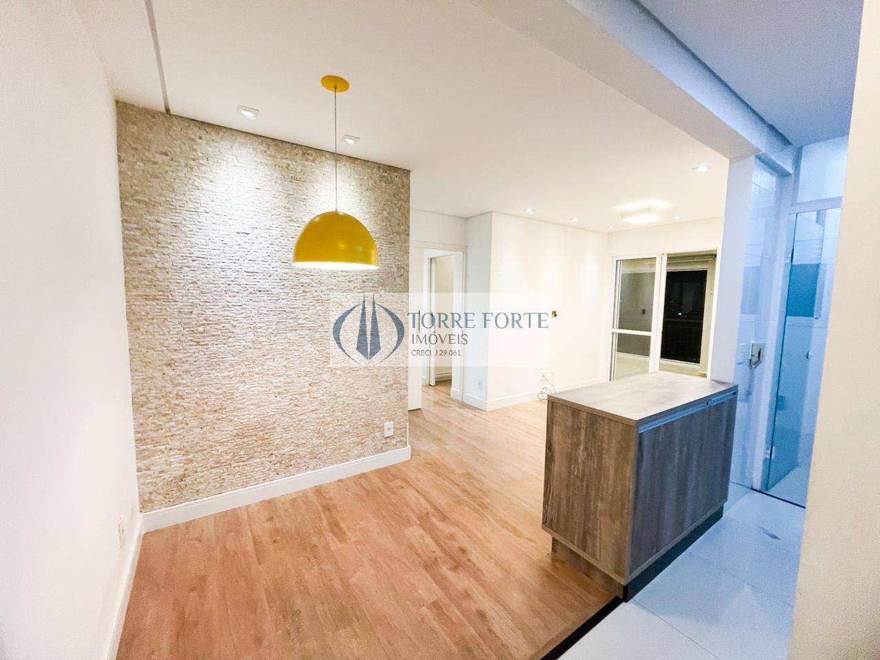 Apartamento à venda com 2 quartos, 67m² - Foto 1