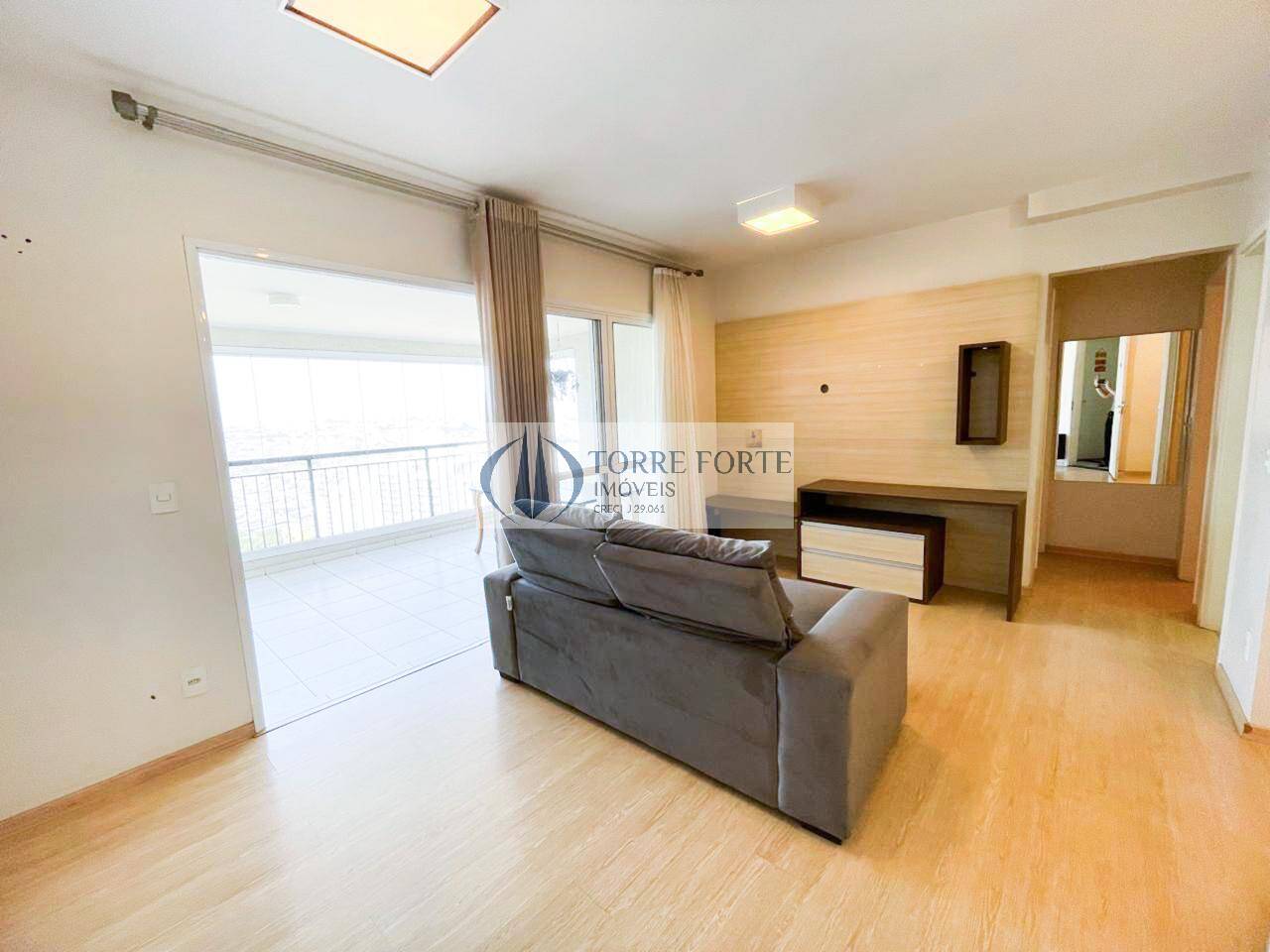 Apartamento à venda com 3 quartos, 84m² - Foto 2