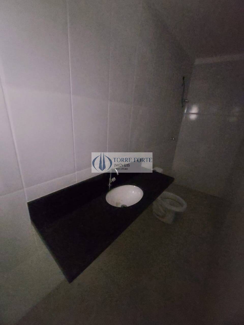 Sobrado à venda com 3 quartos, 200m² - Foto 13