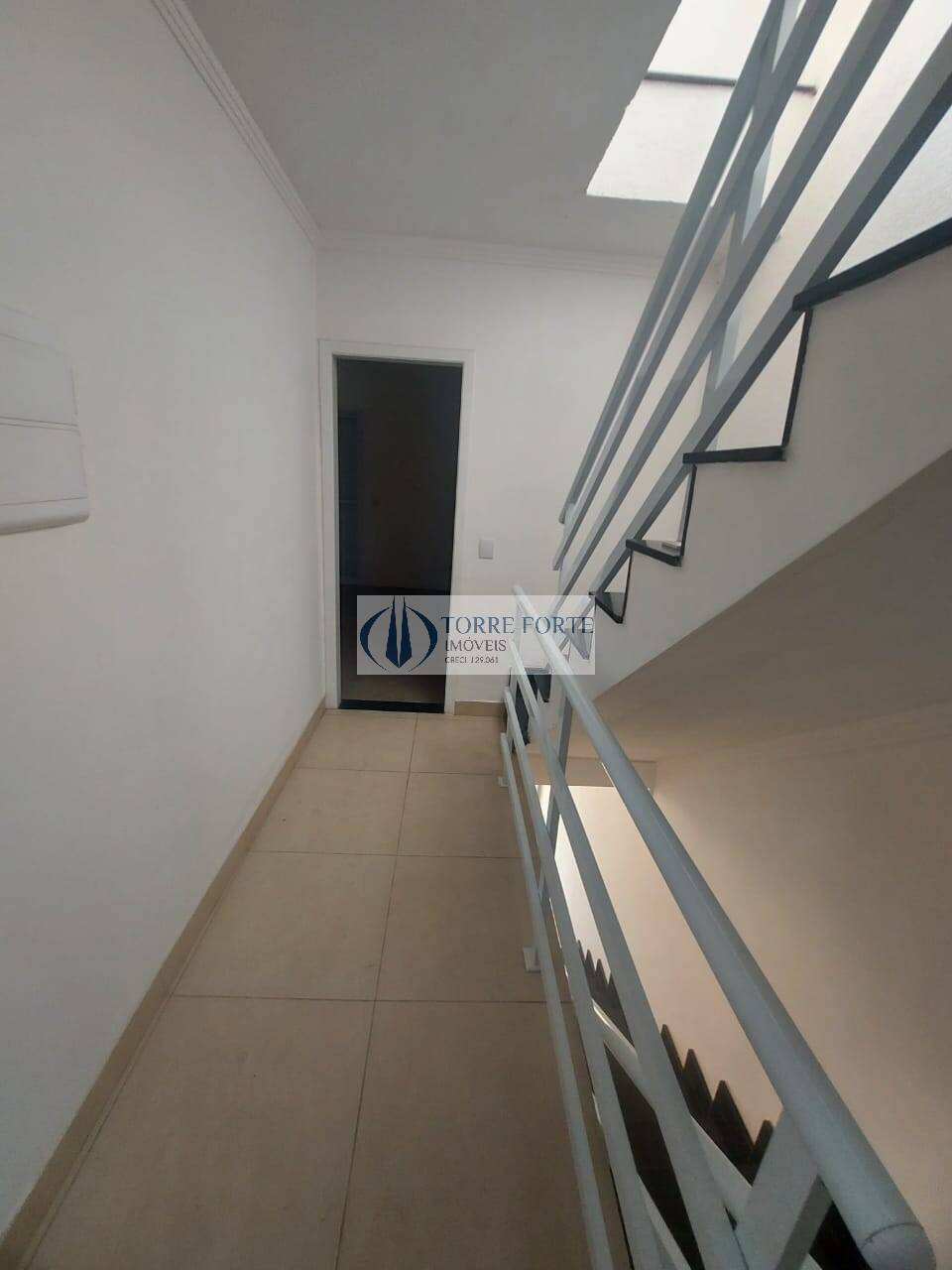 Sobrado à venda com 3 quartos, 200m² - Foto 8