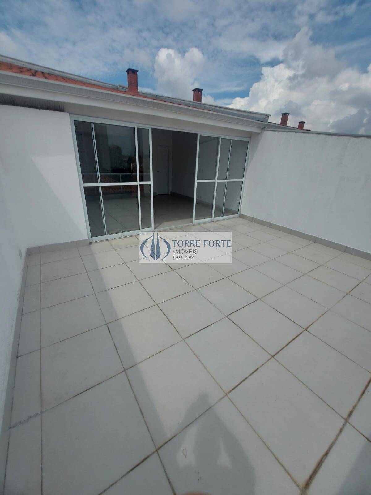 Sobrado à venda com 3 quartos, 200m² - Foto 6