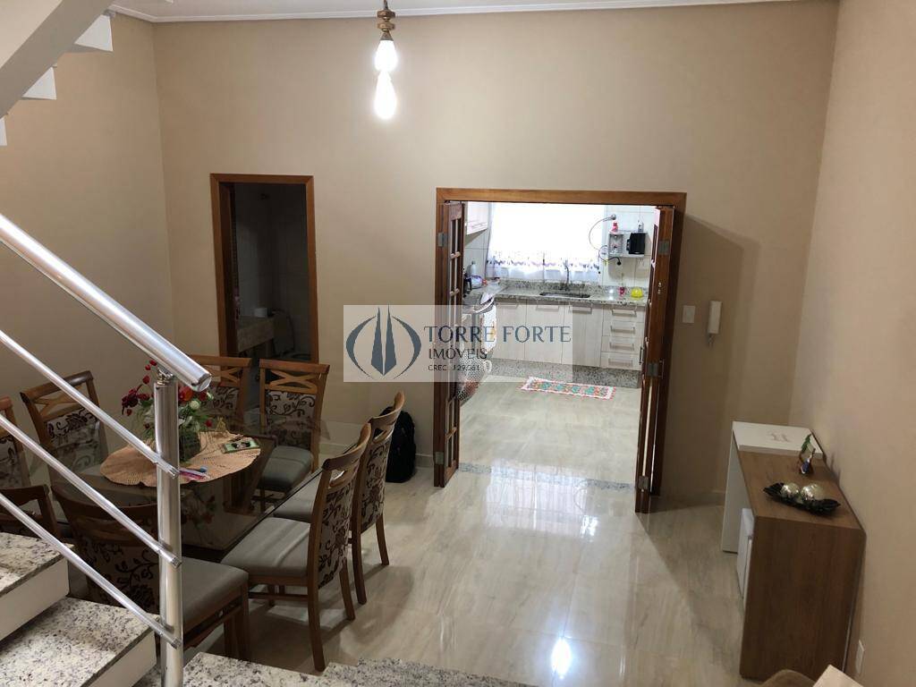 Casa à venda com 3 quartos, 180m² - Foto 8