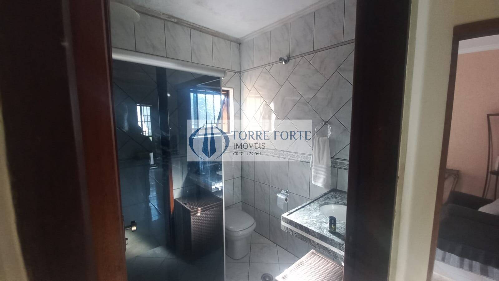 Sobrado à venda com 3 quartos, 228m² - Foto 35