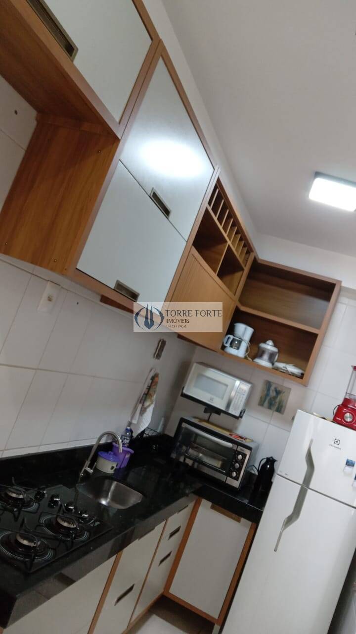 Apartamento à venda com 2 quartos, 51m² - Foto 4