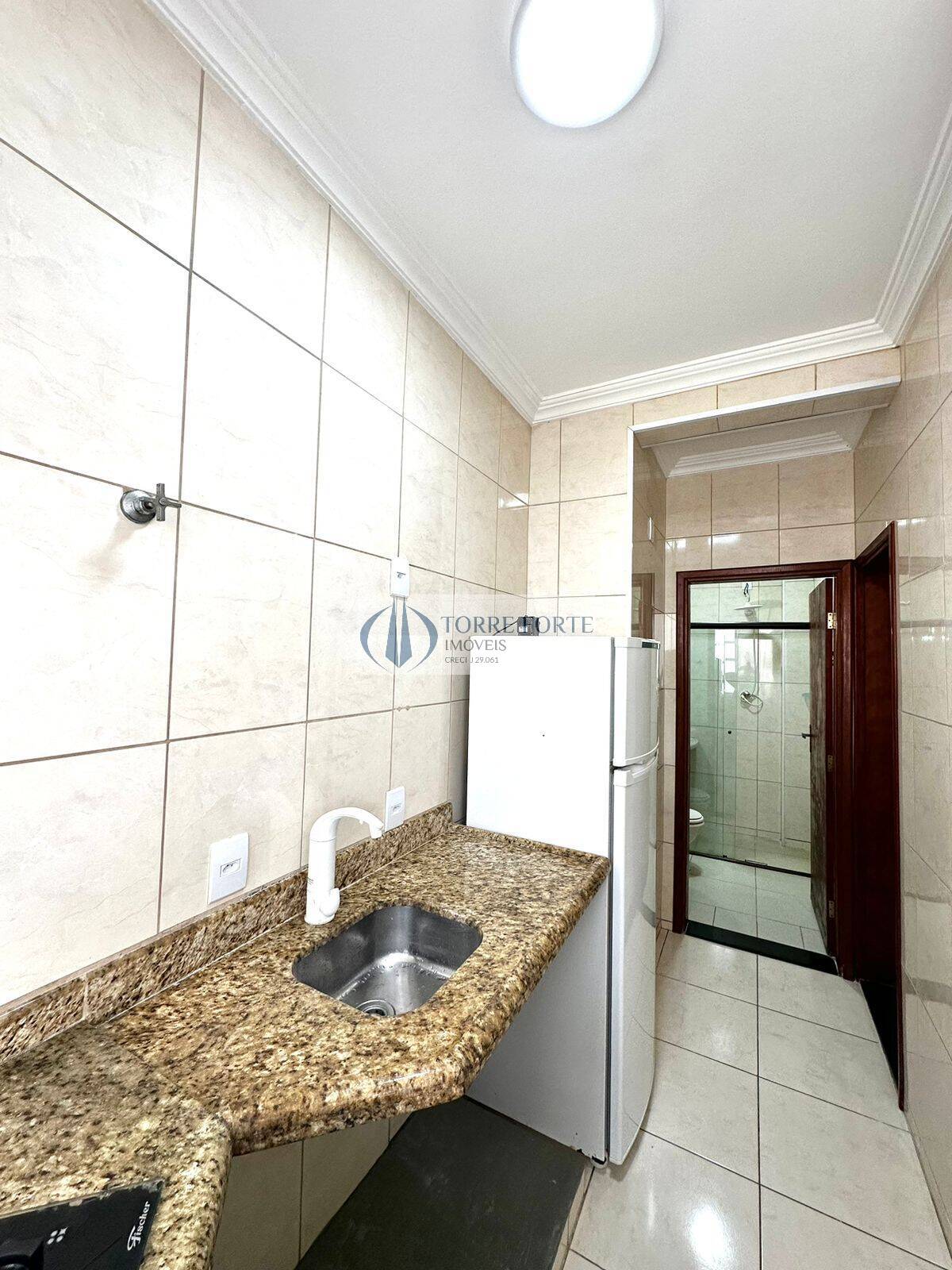 Apartamento à venda com 1 quarto, 40m² - Foto 4