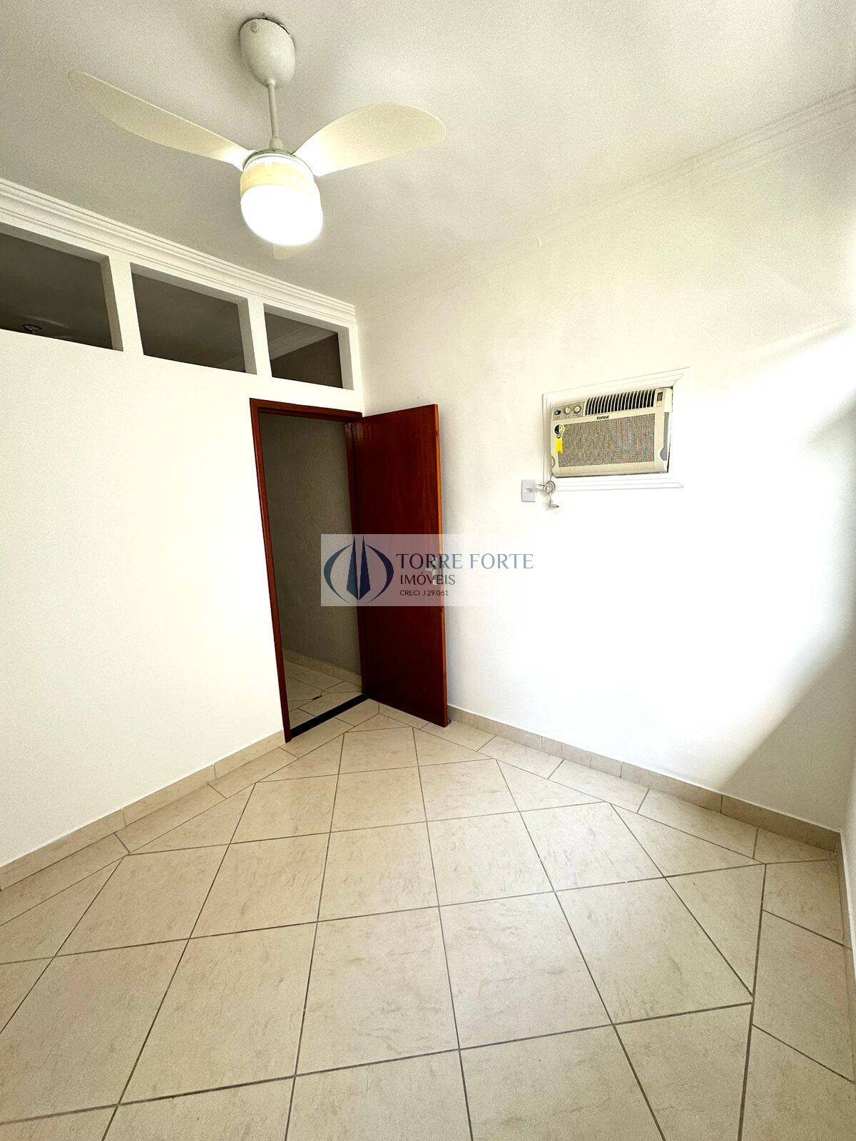 Apartamento à venda com 1 quarto, 40m² - Foto 6