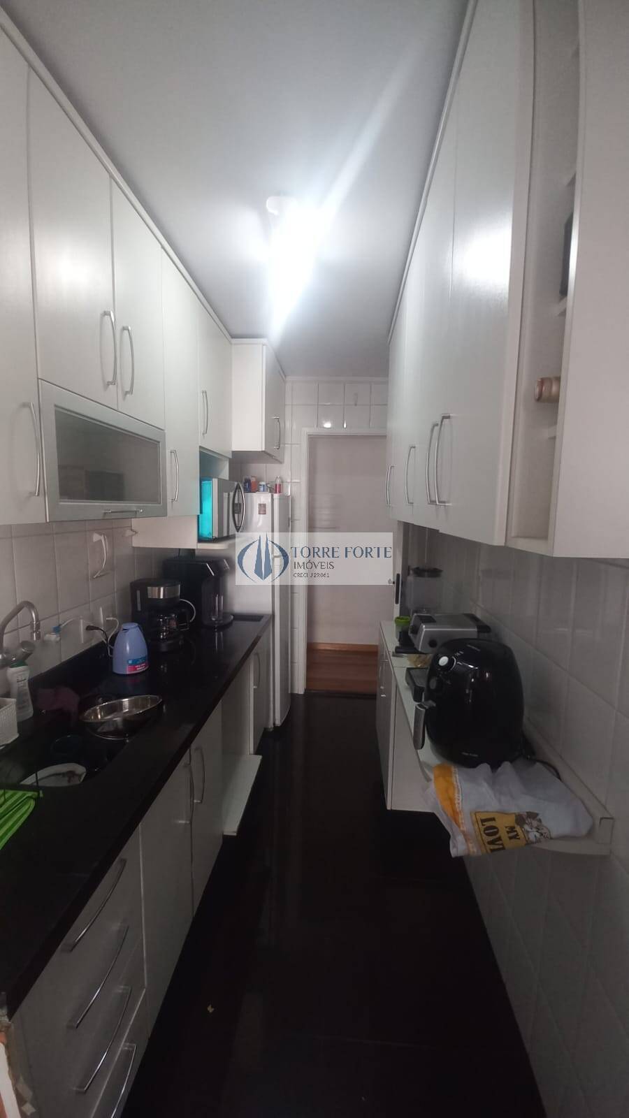 Apartamento à venda com 2 quartos, 65m² - Foto 5