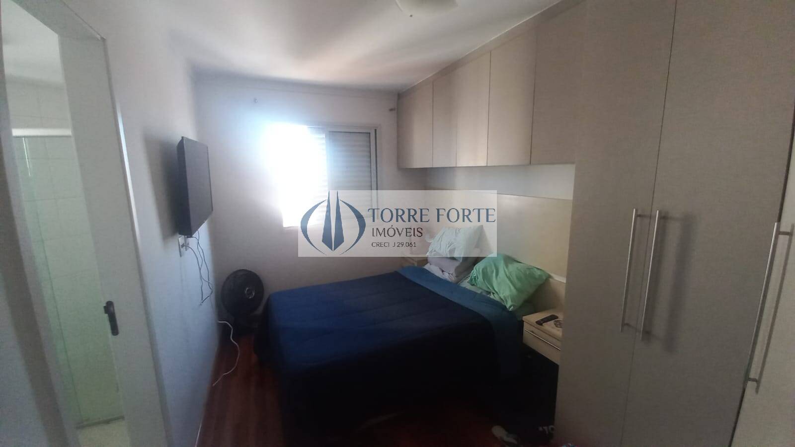 Apartamento à venda com 2 quartos, 65m² - Foto 15