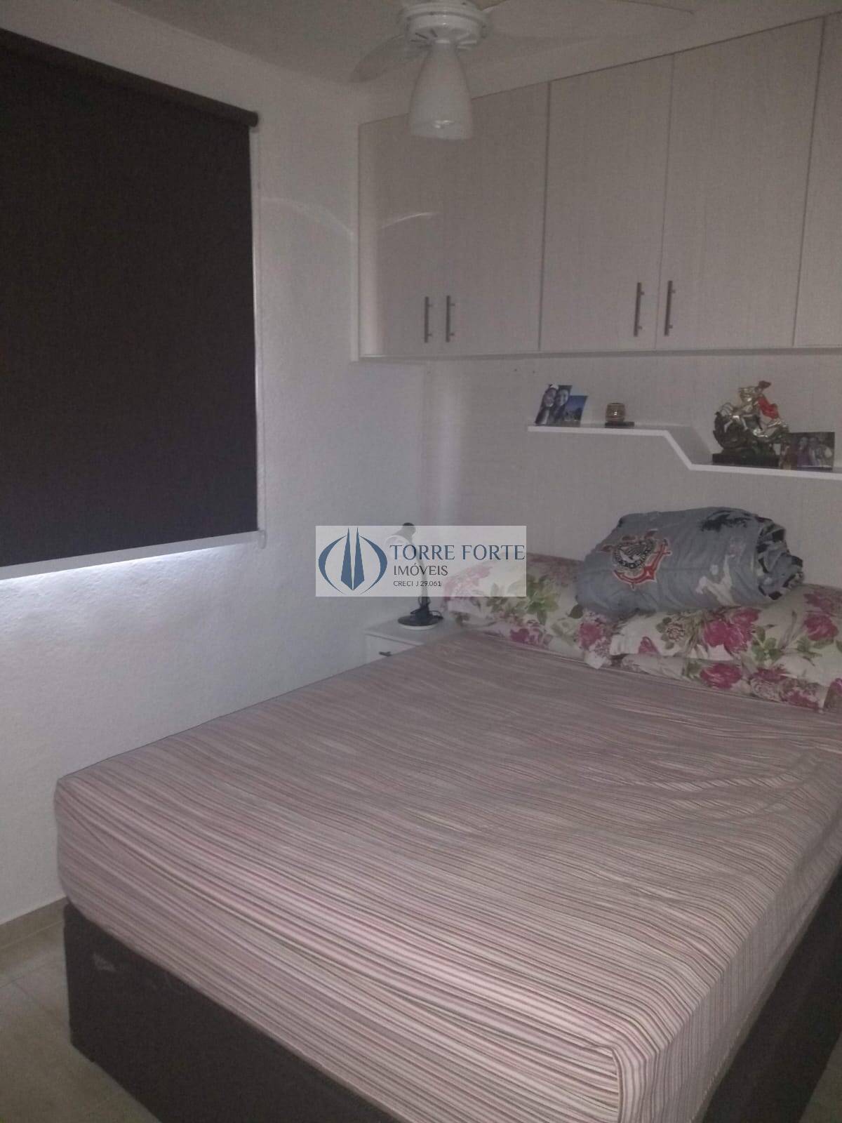 Apartamento à venda com 2 quartos, 40m² - Foto 4