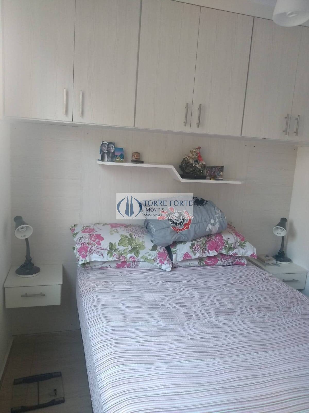 Apartamento à venda com 2 quartos, 40m² - Foto 6