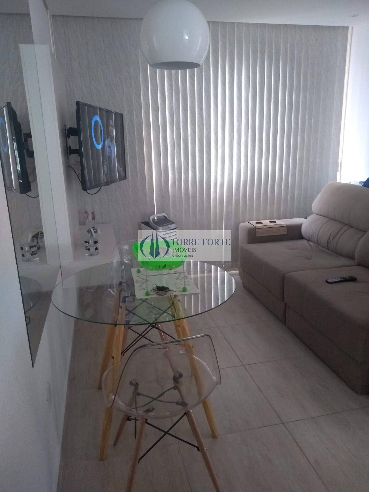 Apartamento à venda com 2 quartos, 40m² - Foto 2