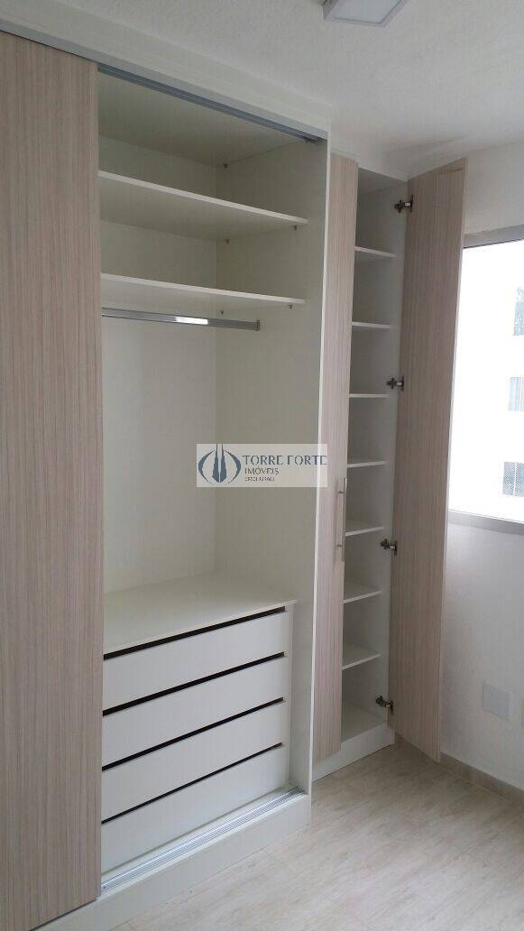 Apartamento à venda com 2 quartos, 40m² - Foto 3