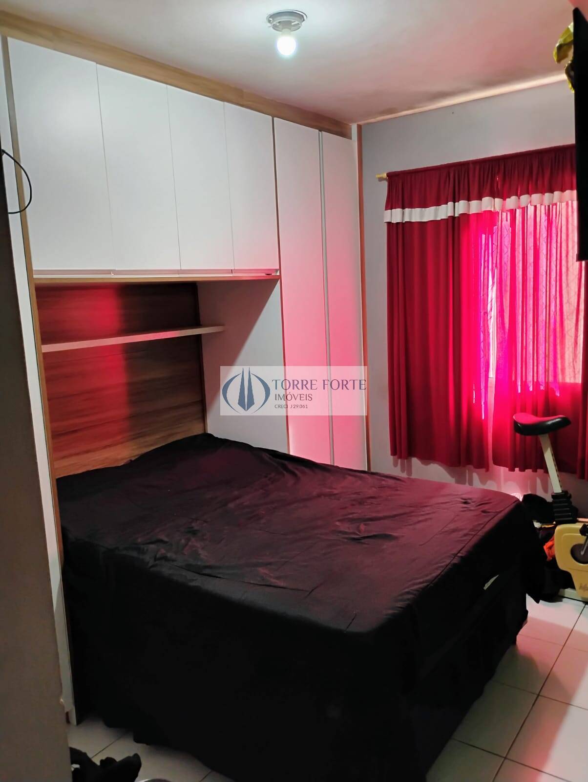 Apartamento à venda com 2 quartos, 50m² - Foto 18