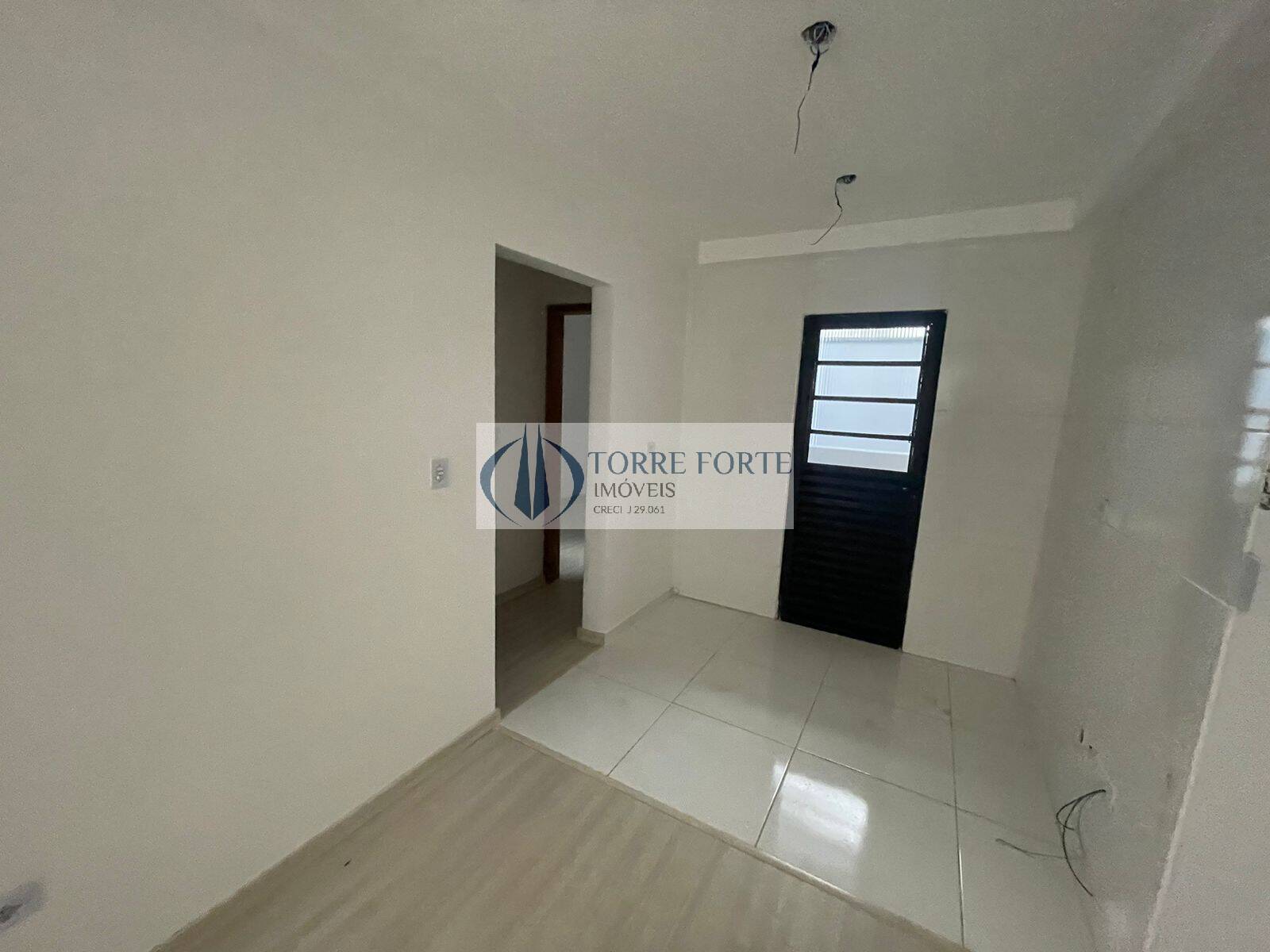 Apartamento à venda com 2 quartos, 42m² - Foto 13