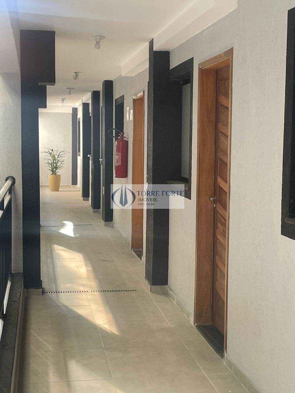 Apartamento à venda com 2 quartos, 42m² - Foto 5