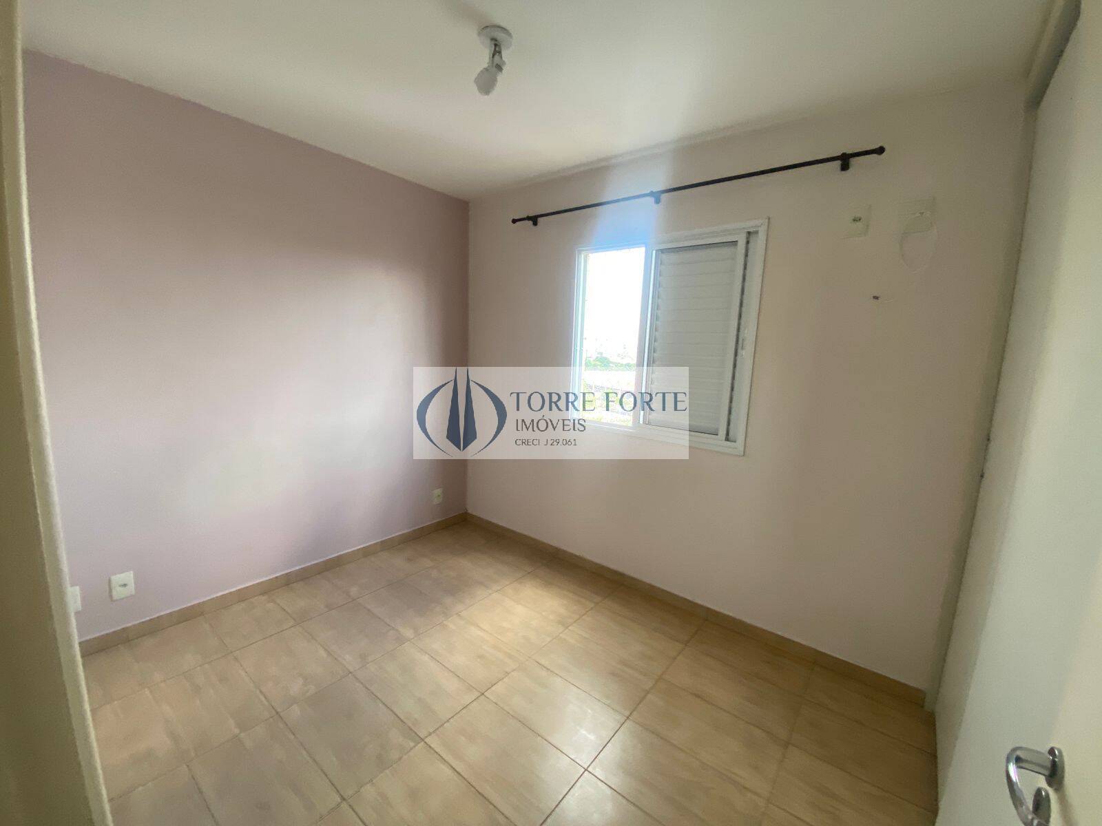 Apartamento à venda com 2 quartos, 64m² - Foto 10