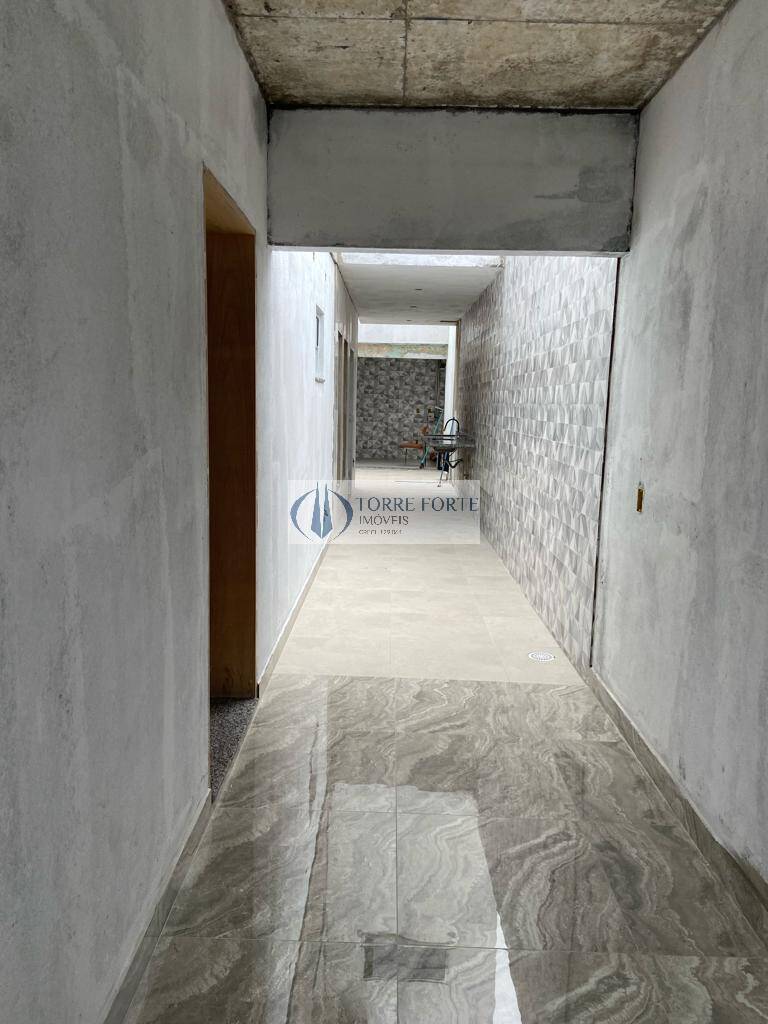 Casa à venda com 3 quartos, 172m² - Foto 4