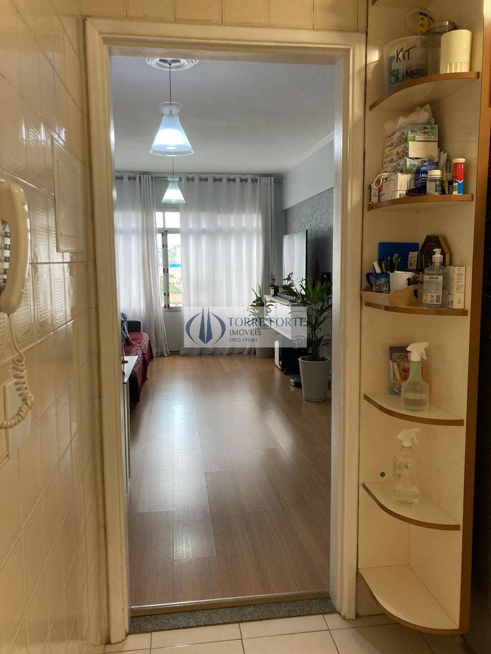 Apartamento à venda com 3 quartos, 77m² - Foto 4