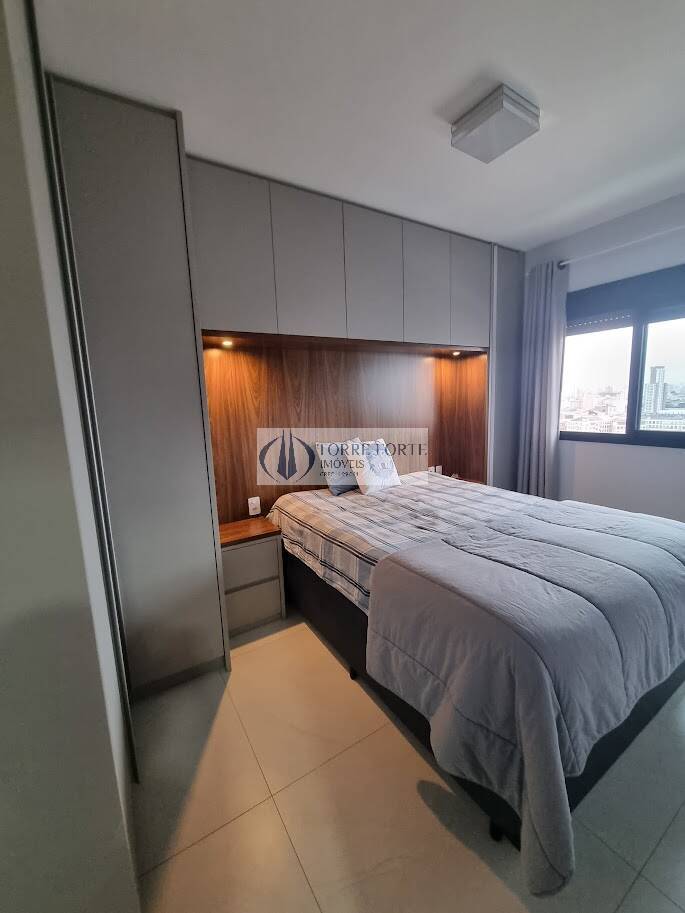 Apartamento à venda com 2 quartos, 58m² - Foto 17