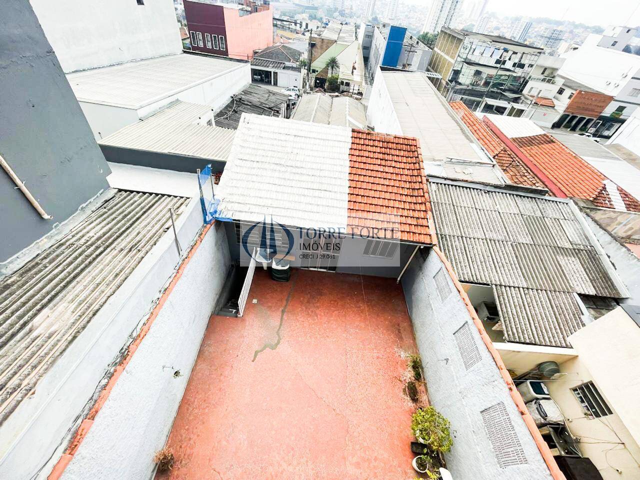 Casa à venda e aluguel com 3 quartos, 317m² - Foto 29