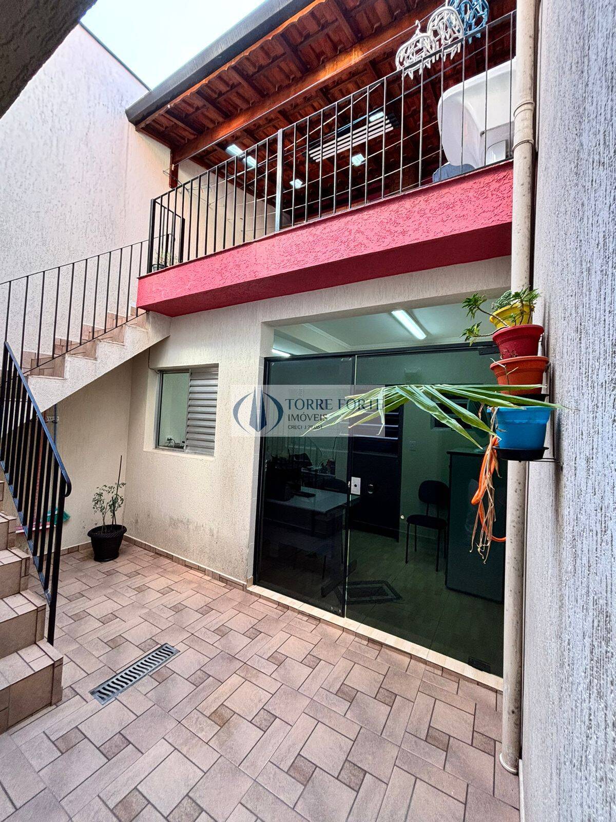 Casa à venda com 2 quartos, 105m² - Foto 12