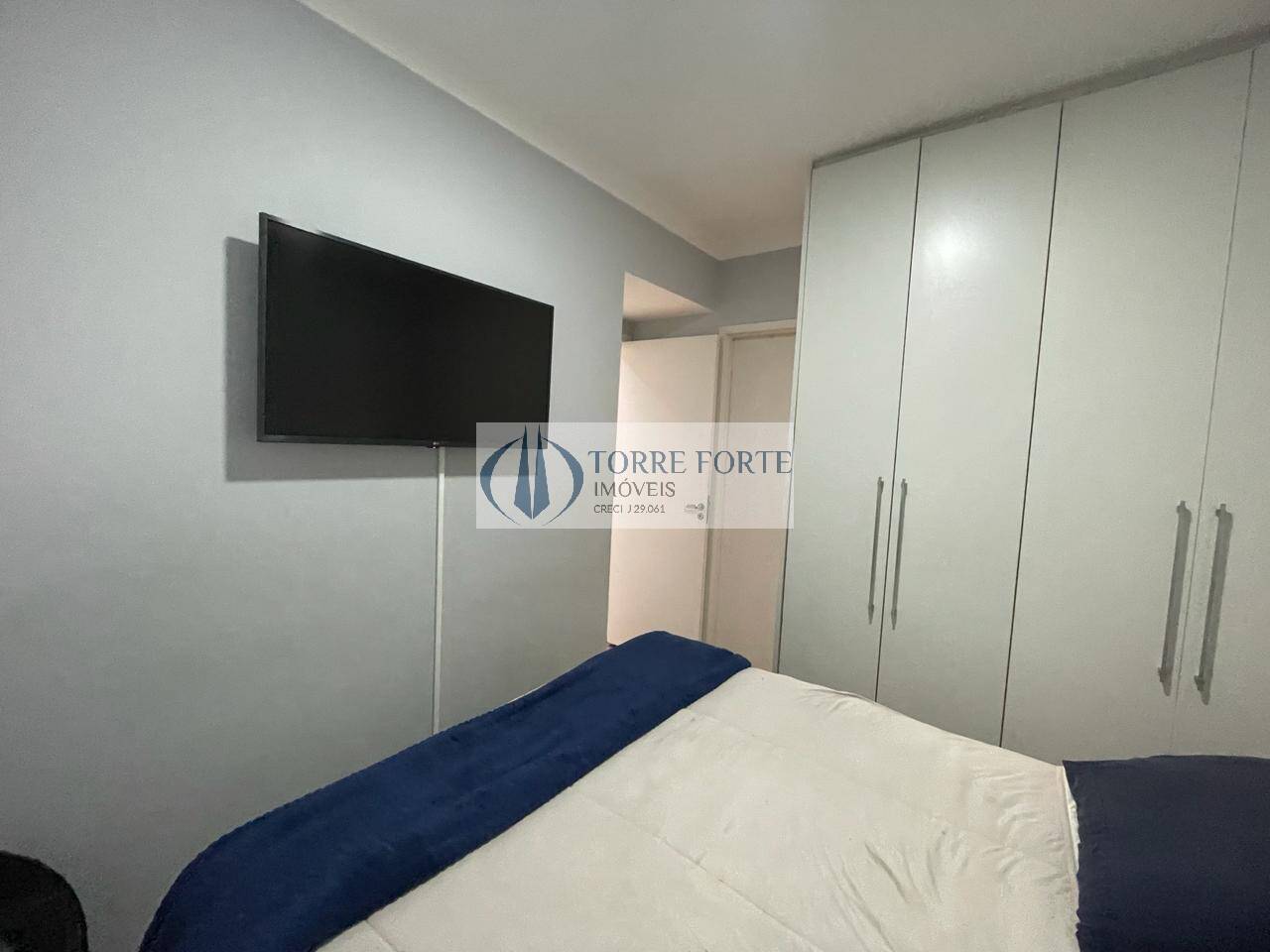 Apartamento à venda com 2 quartos, 65m² - Foto 28