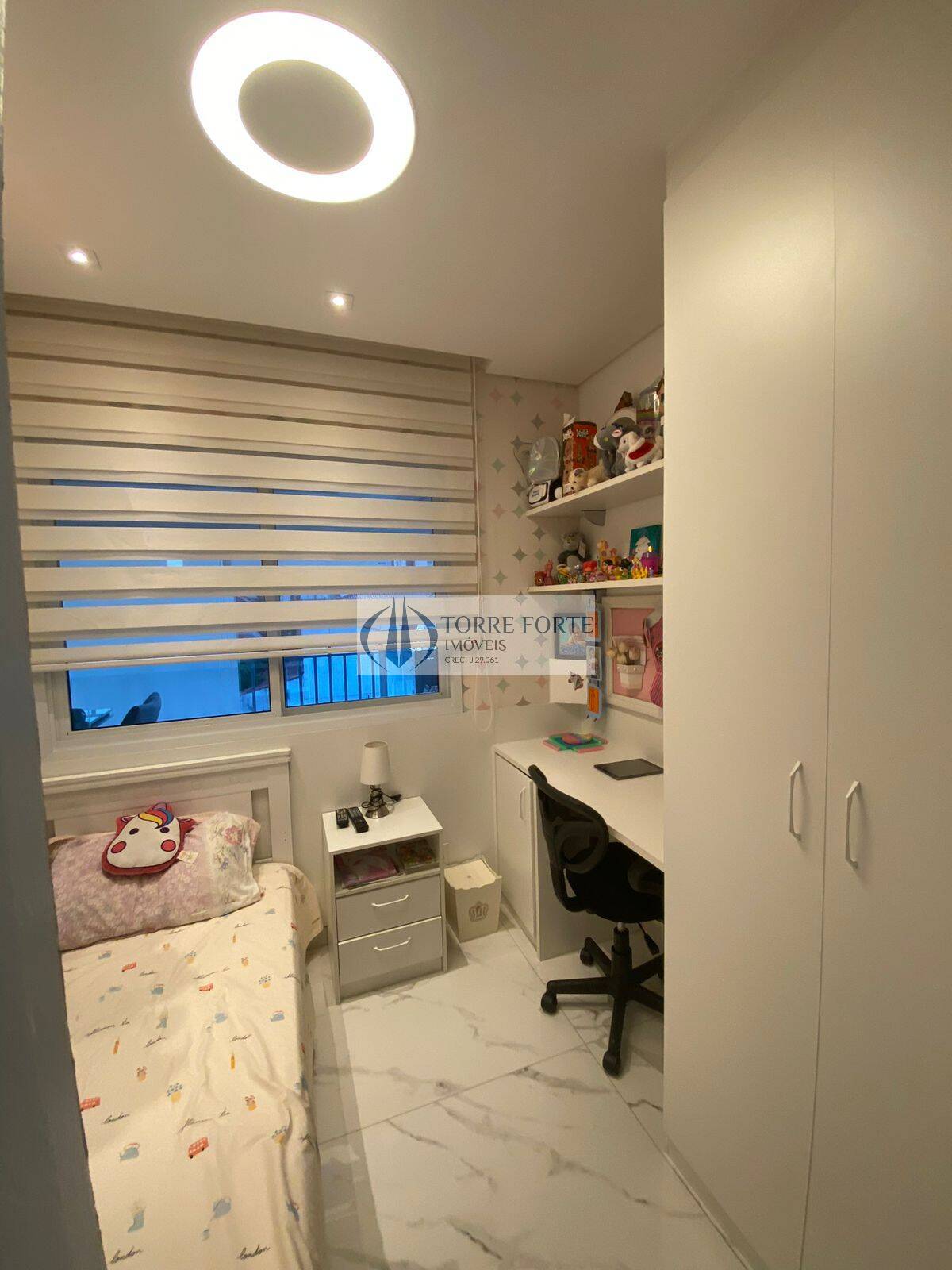 Apartamento à venda com 2 quartos, 64m² - Foto 21