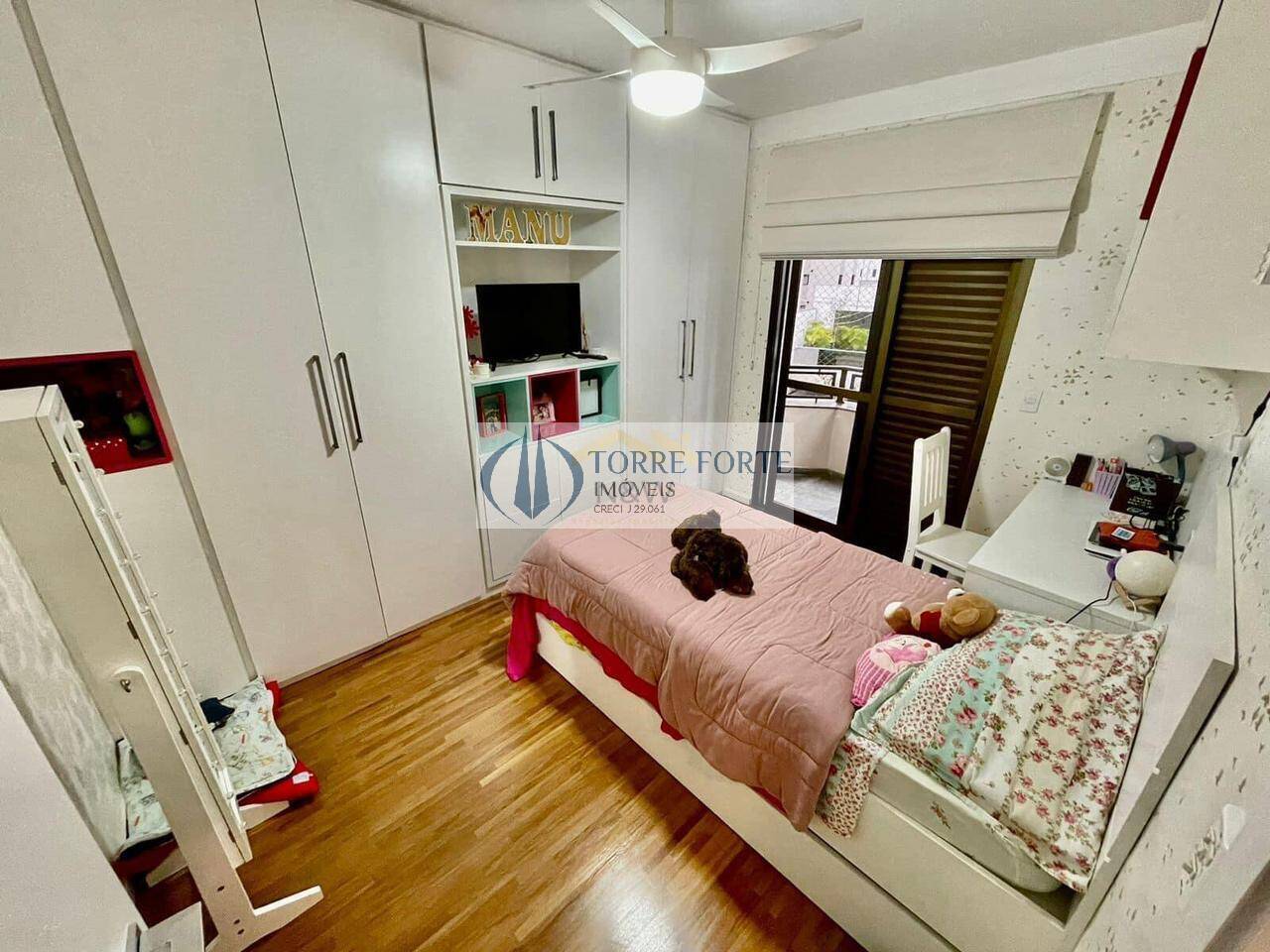 Apartamento à venda com 3 quartos, 157m² - Foto 11