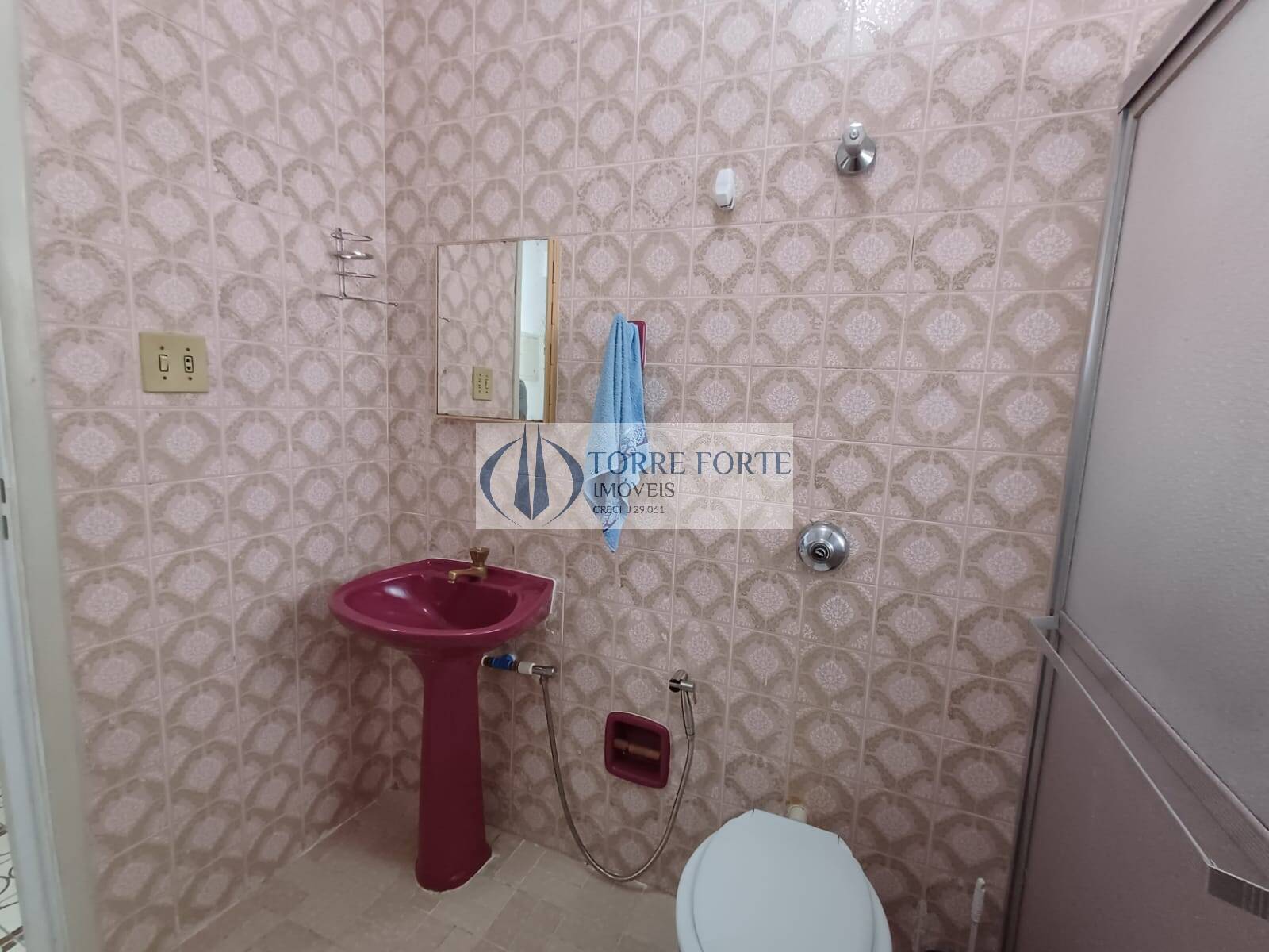 Apartamento à venda com 2 quartos, 70m² - Foto 14