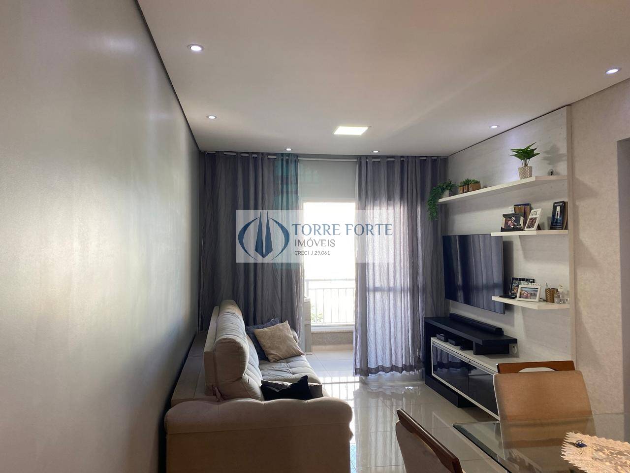 Apartamento à venda com 2 quartos, 66m² - Foto 10