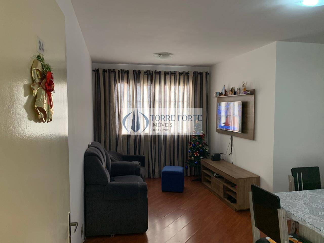 Apartamento à venda com 2 quartos, 60m² - Foto 1