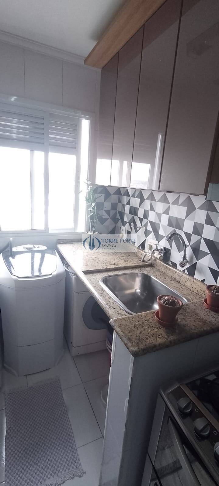 Apartamento à venda com 2 quartos, 60m² - Foto 12