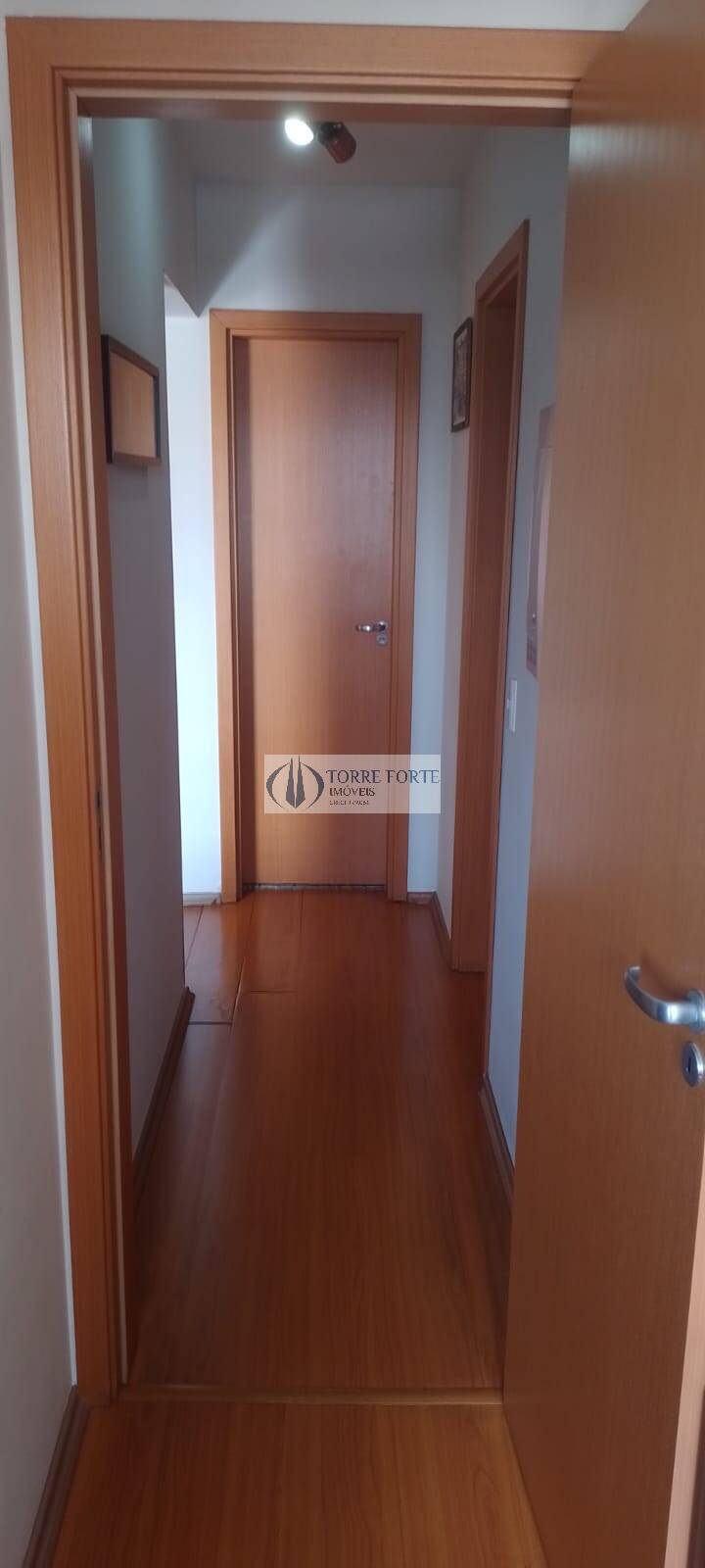 Apartamento à venda com 2 quartos, 60m² - Foto 19