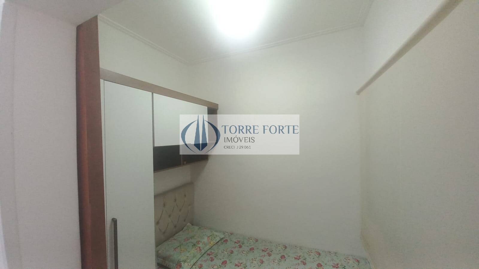 Apartamento à venda com 2 quartos, 37m² - Foto 17