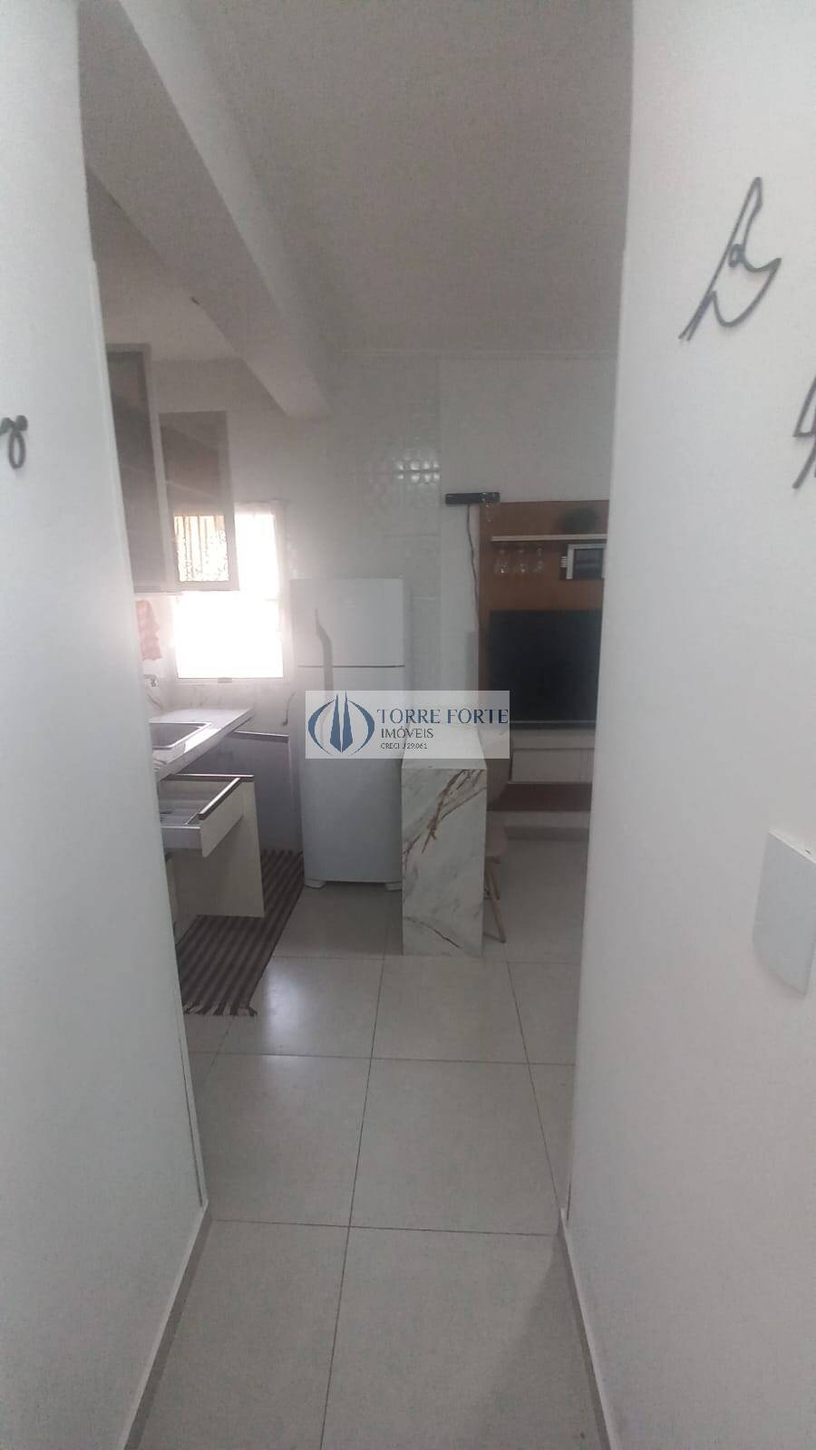 Apartamento à venda com 2 quartos, 37m² - Foto 20