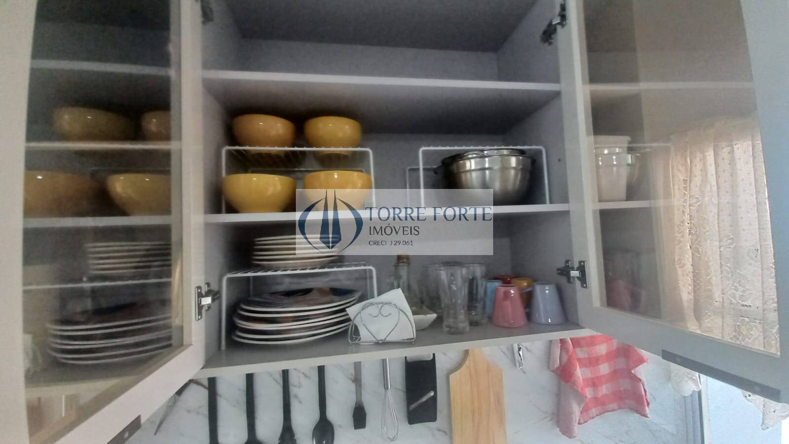 Apartamento à venda com 2 quartos, 37m² - Foto 11