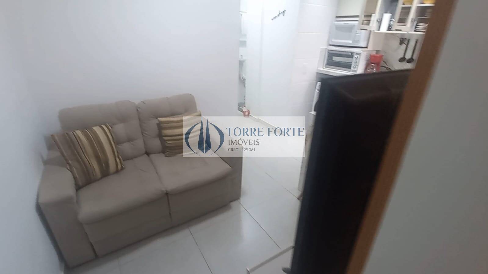 Apartamento à venda com 2 quartos, 37m² - Foto 5