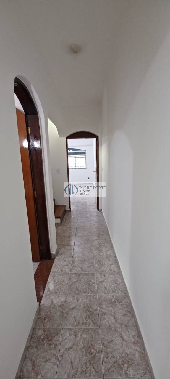 Sobrado à venda com 3 quartos, 274m² - Foto 9