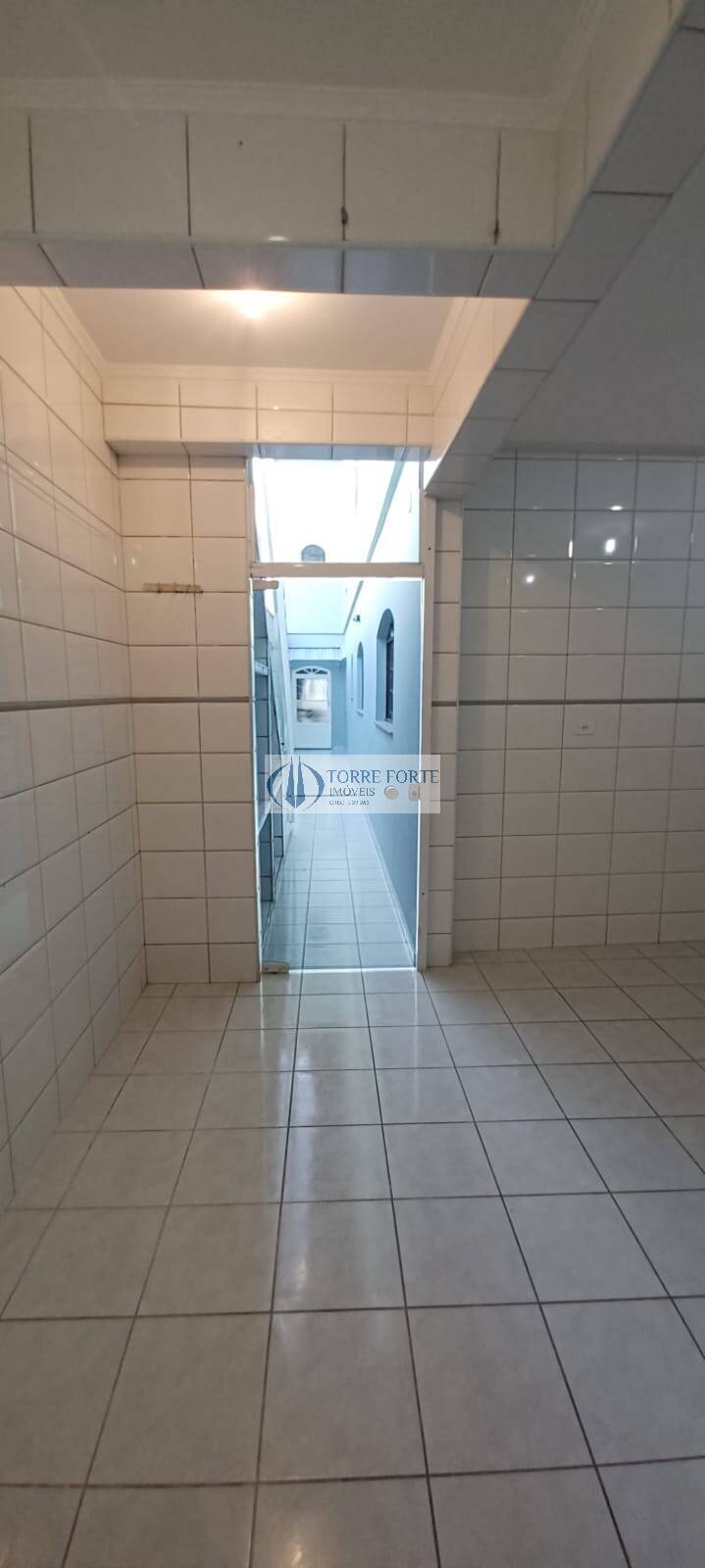 Sobrado à venda com 3 quartos, 274m² - Foto 14