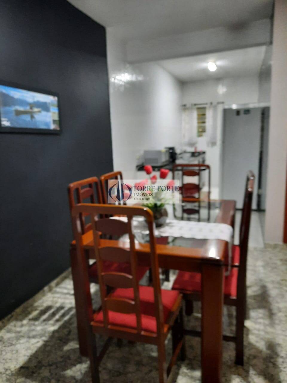 Casa à venda com 3 quartos, 180m² - Foto 7