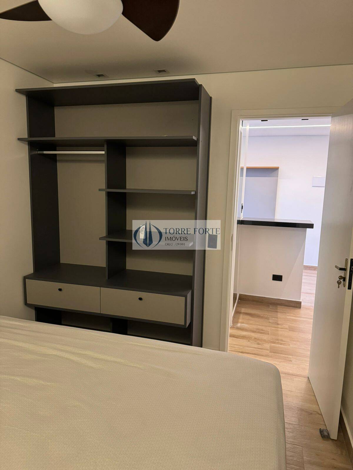 Apartamento à venda com 1 quarto, 35m² - Foto 17