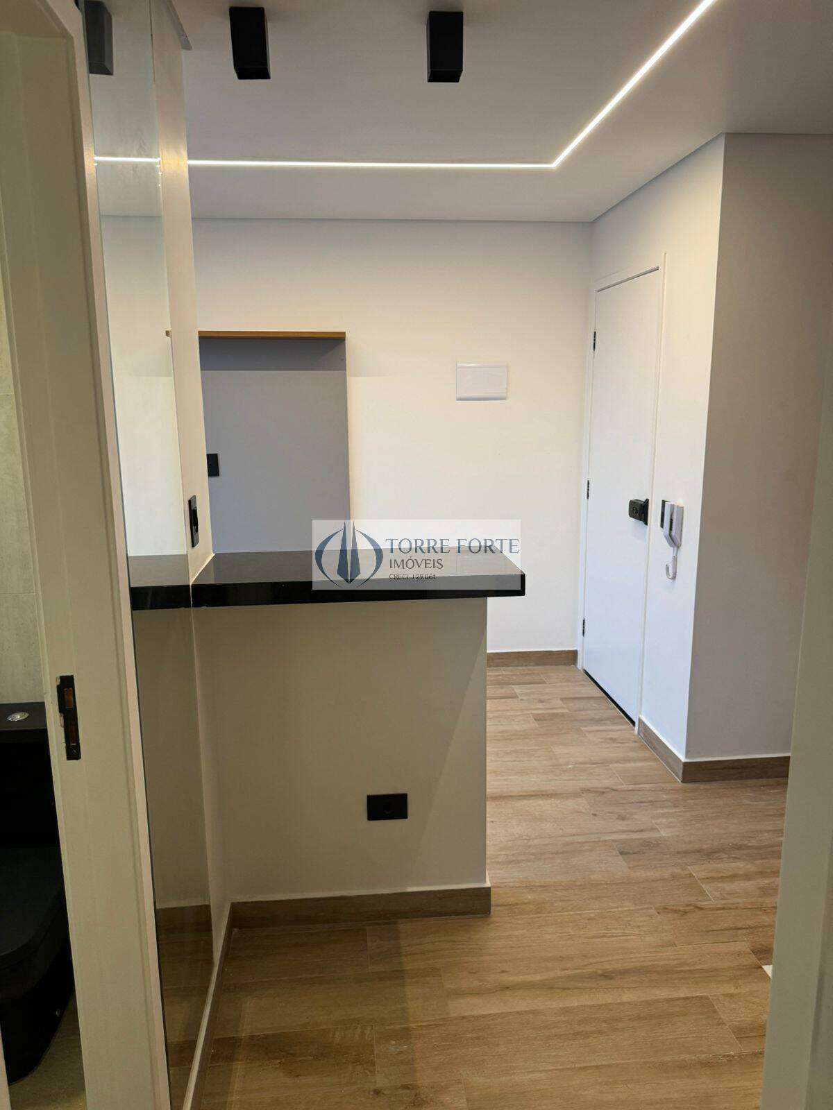 Apartamento à venda com 1 quarto, 35m² - Foto 6