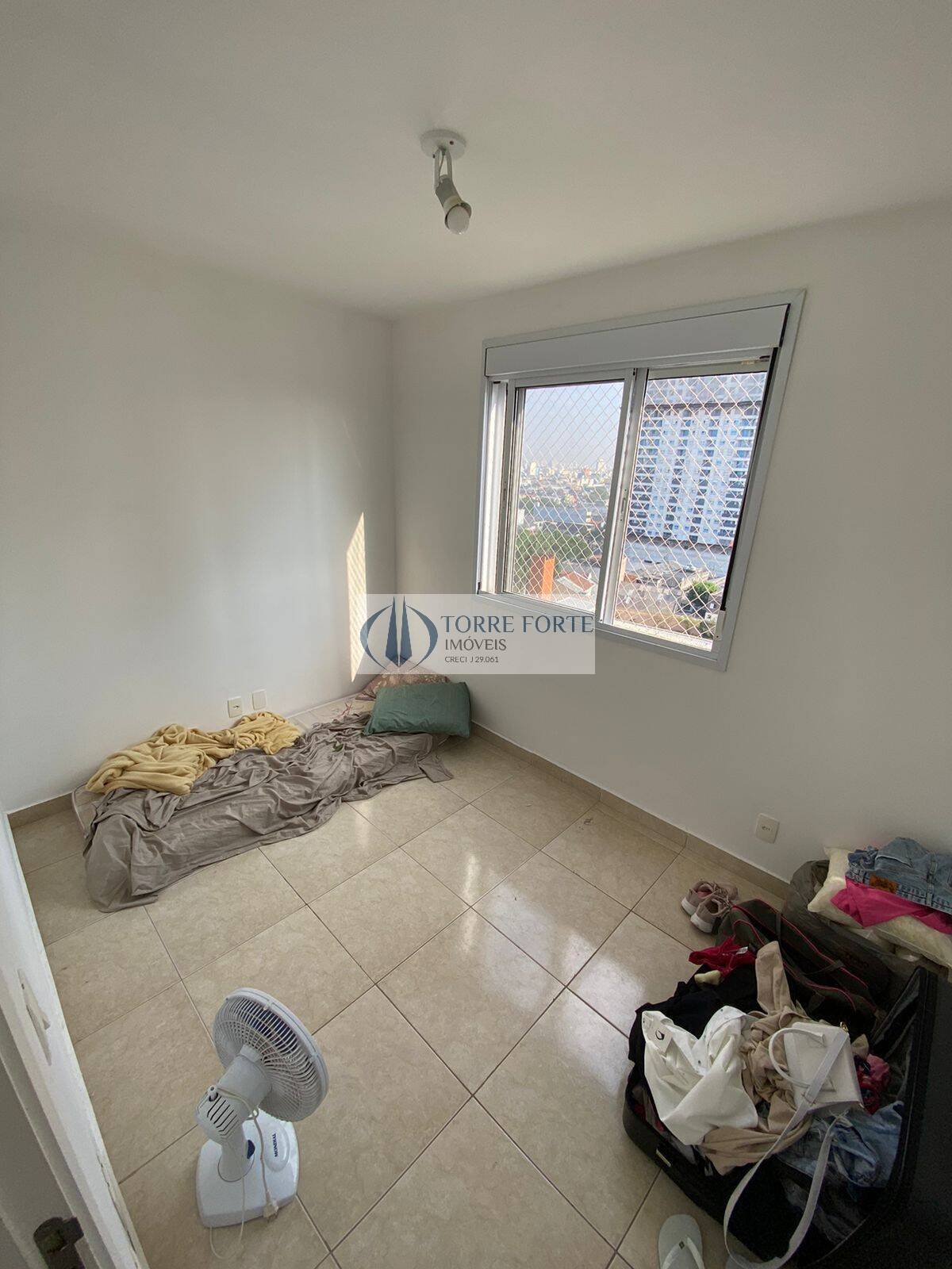 Apartamento à venda com 3 quartos, 60m² - Foto 8