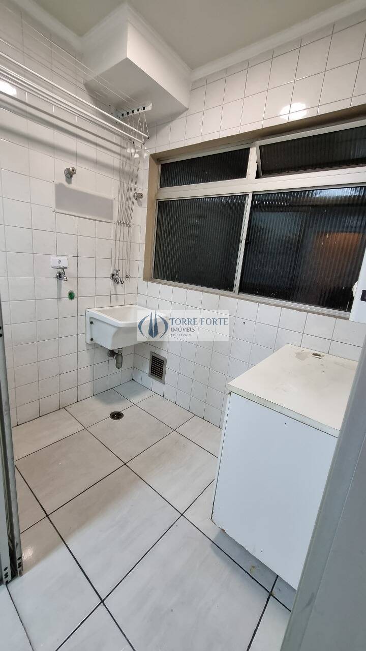 Apartamento à venda com 3 quartos, 70m² - Foto 14